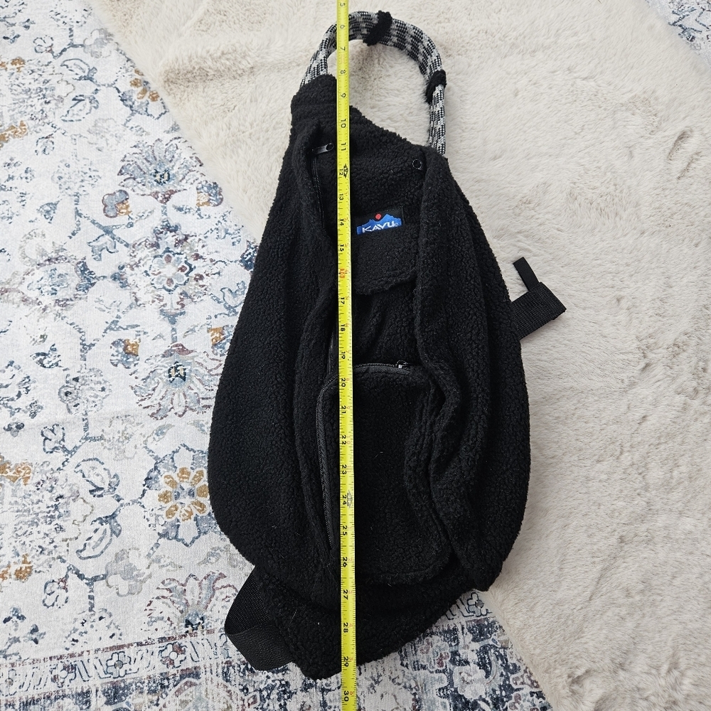 Kavu Fleece 4 Rope Sling Bag Black - Picture 9 of 10